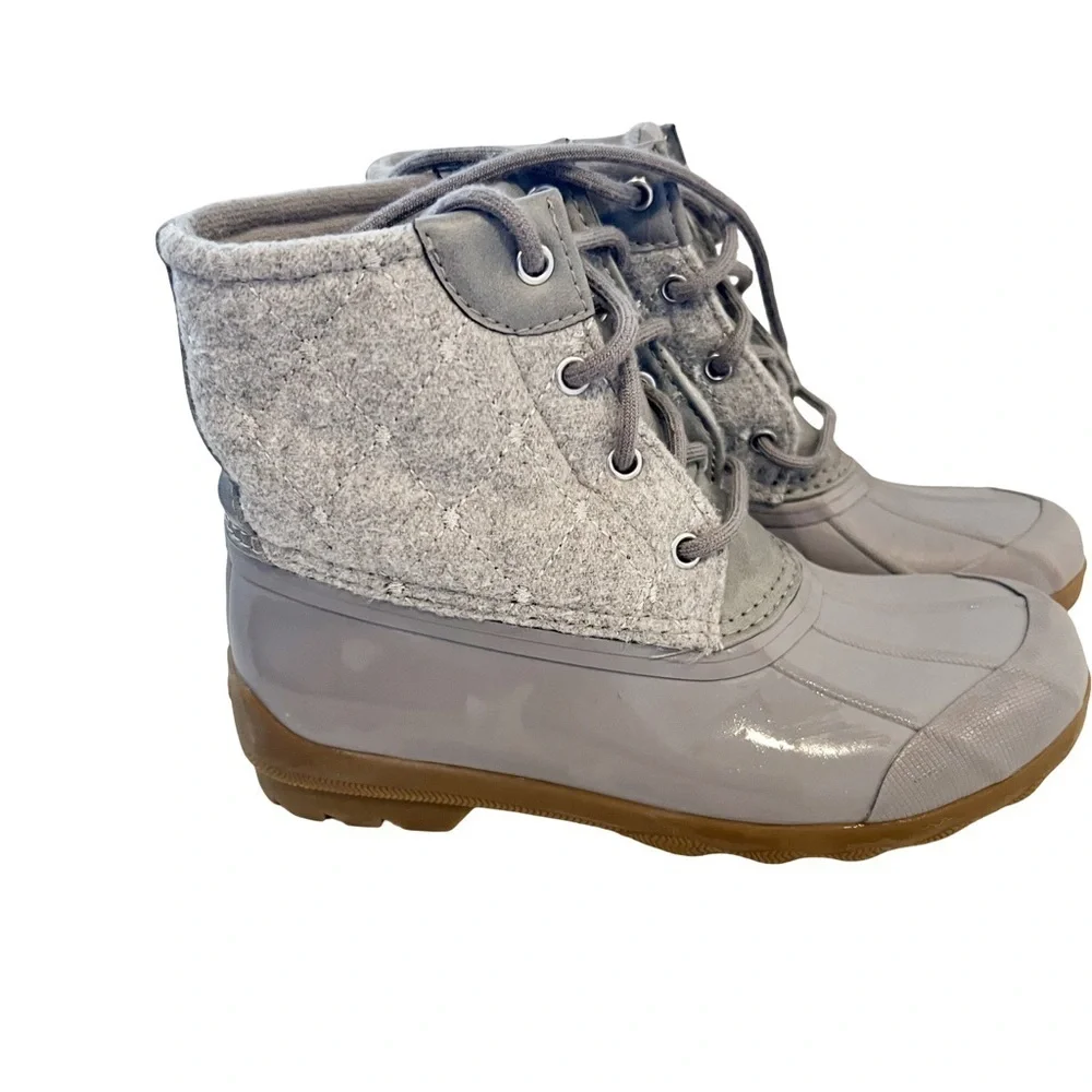 Sperry Saltwater Duck Boots Girls Youth Size 2 Gray Quilted Lace-Up